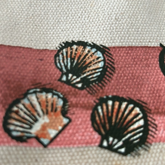 COACH Pebbled Sands Wristlet Medium Clutch - Picture 3 of 7